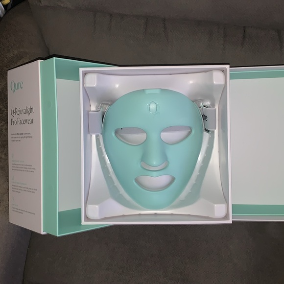 Qure LED Face & Neck Mask Only - Picture 2 of 3